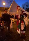 Besuch auf dem Schönfließer Weihnachtsmarkt vor der Jurte